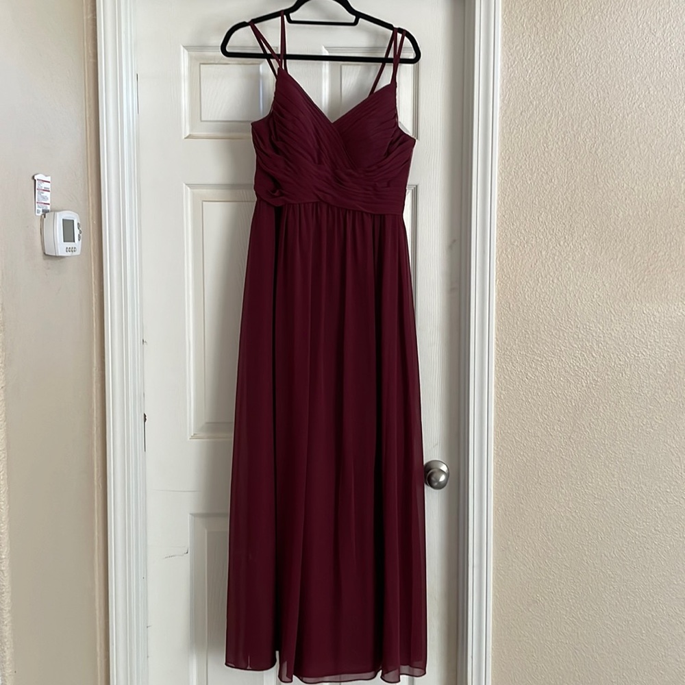 Azazie Blake Dress Cabernet sz 10 Petite